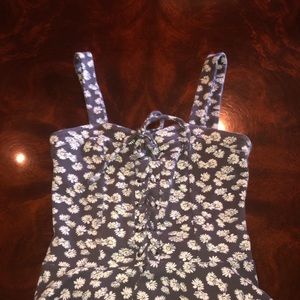 Aeropostale daisy patterned lace up cropped peplum